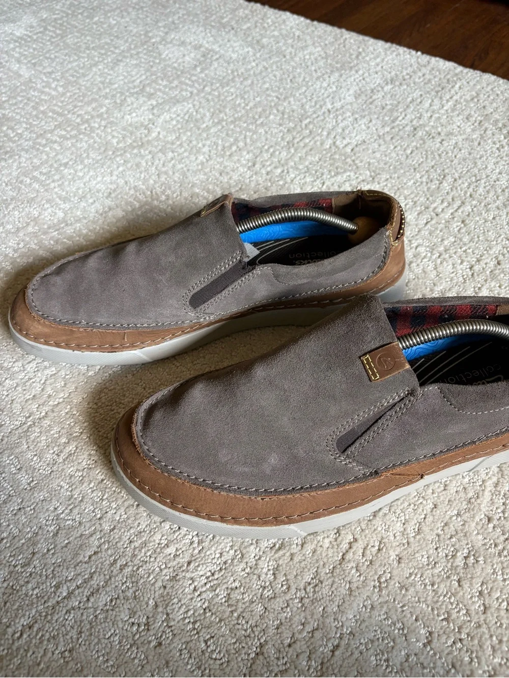Clarks Collection Step Isle Slip Taupe Grey Suede Loafers Men's Size 12